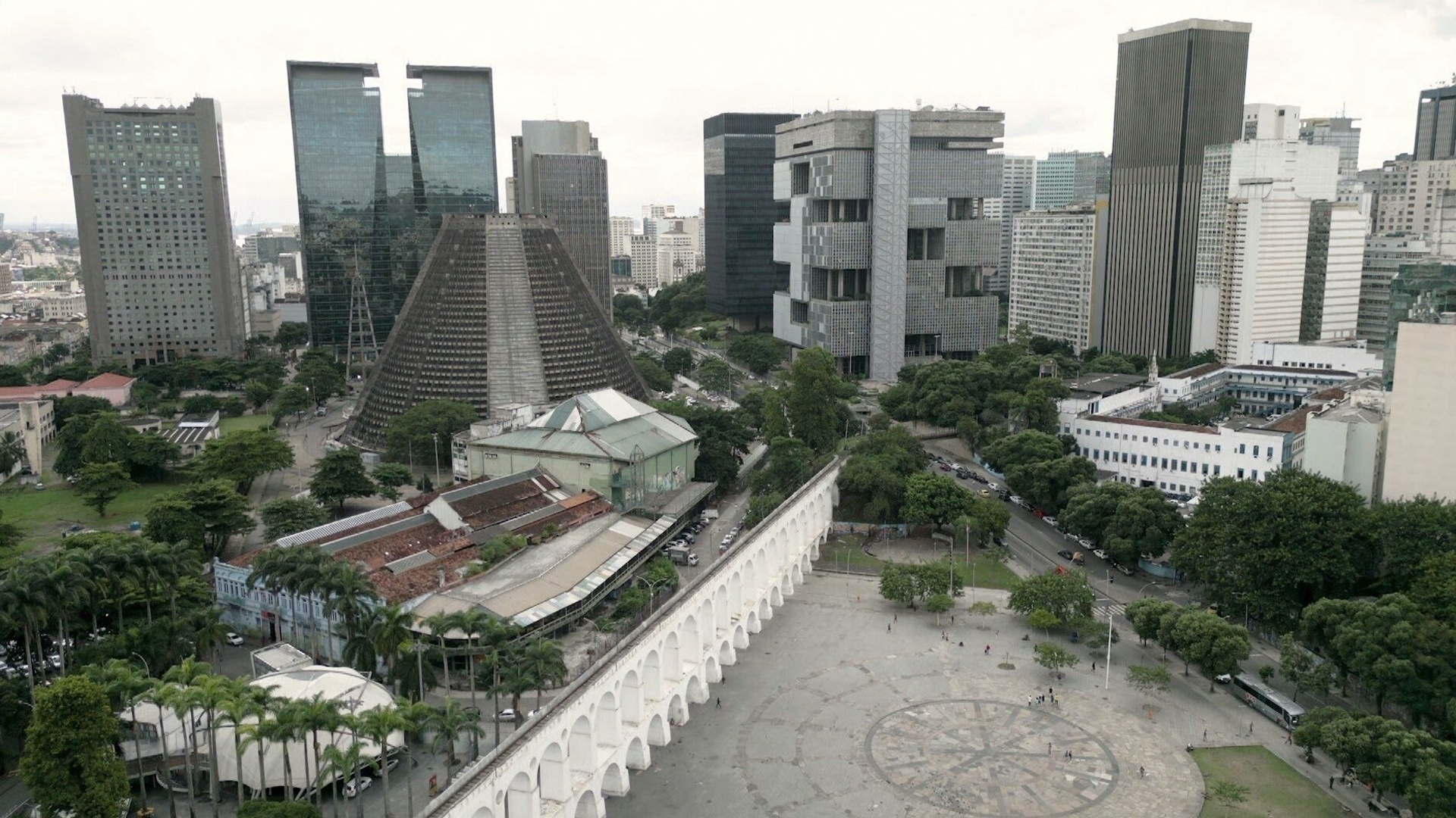 Arquitetura Fantástica : A História em uma Construção