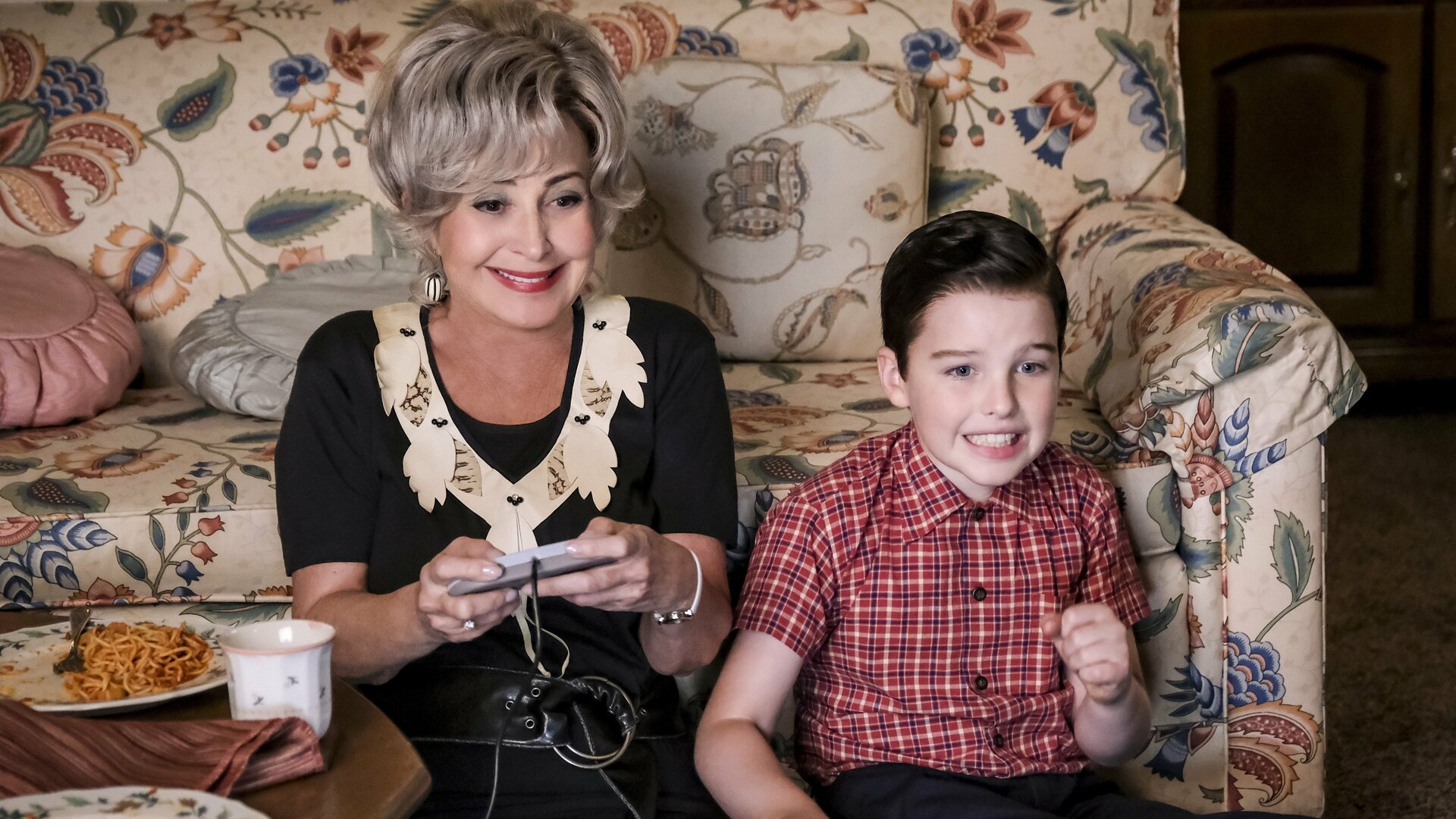 Young Sheldon : An 8-Bit Princess and a Flat Tire Genius