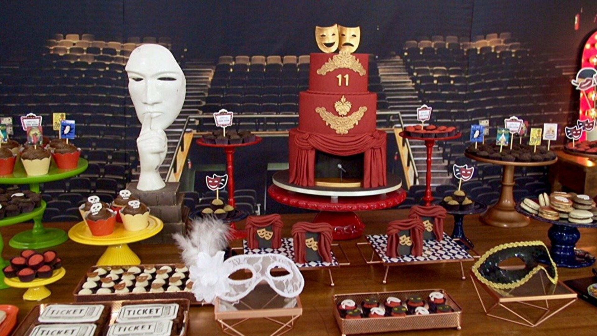 Fazendo a Festa : Teatro