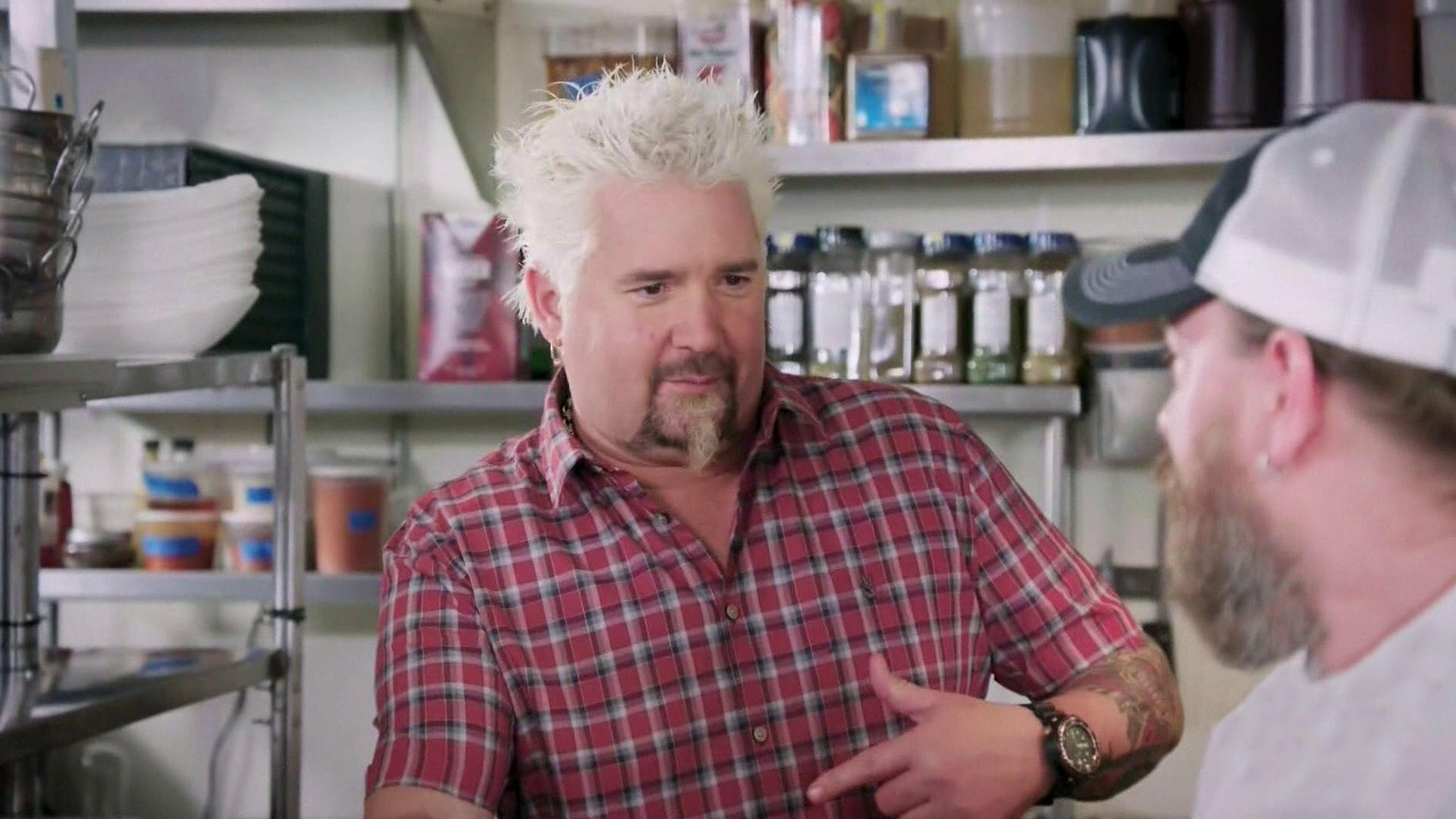 Lanchonetes Clássicas com Guy Fieri : Mastigar e Fabricar