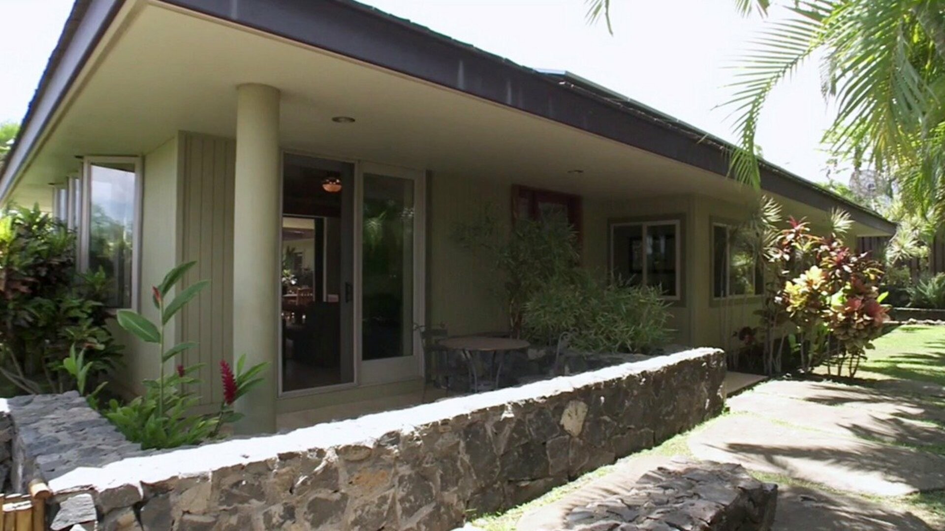 Buying Hawaii : T1 EP4 - Um Lugar para o Churrasco