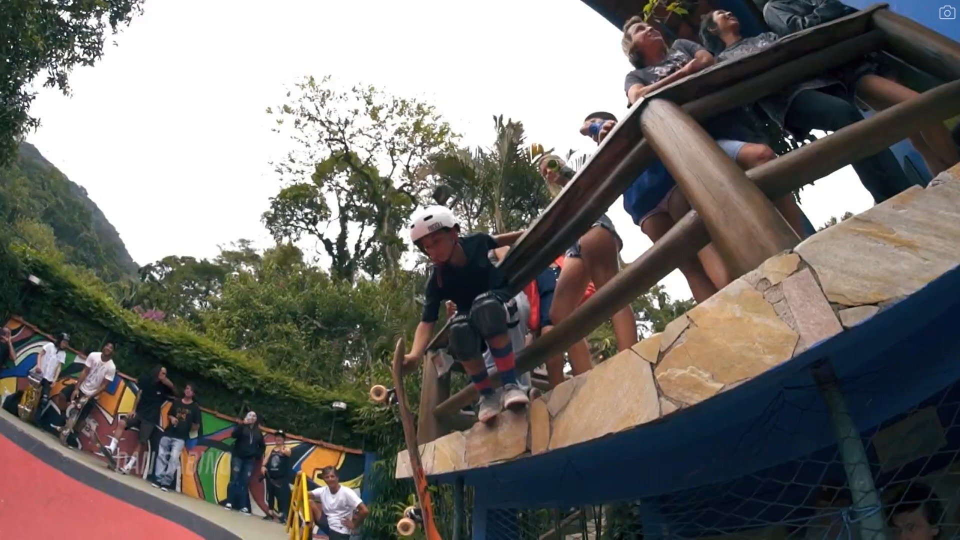 Skate no Quintal : Picos pela Ilhabela e Interior de São Paulo