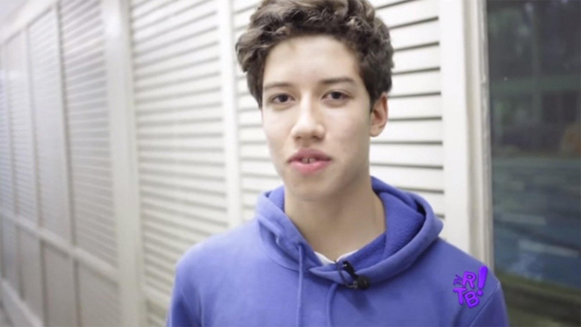 Repórter Rá Teen Bum
