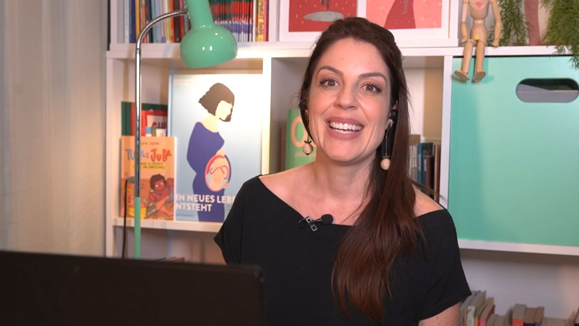 Entrevista - Infâncias : Educação Sexual Começa no Nascimento