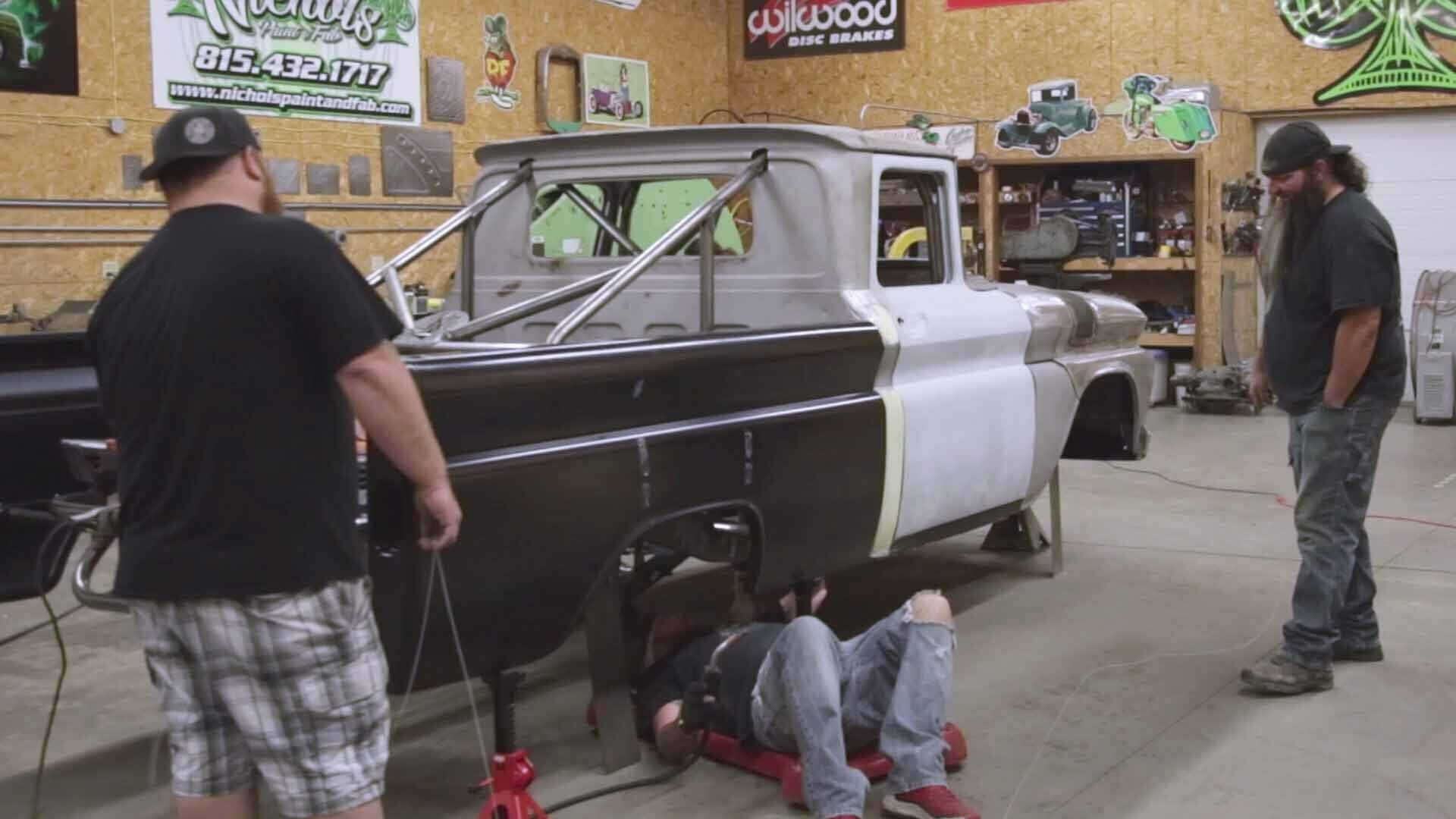 Pequena Grande Oficina : Buick Metalizado