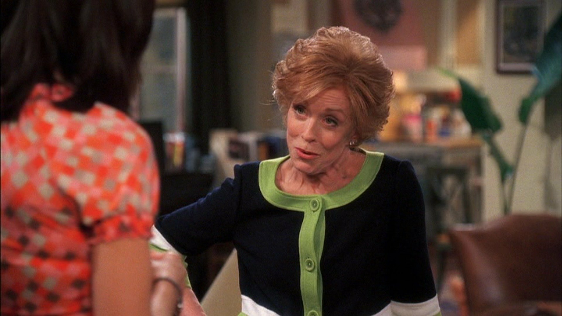 Two and a Half Men : Hello, I Am Alan Cousteau