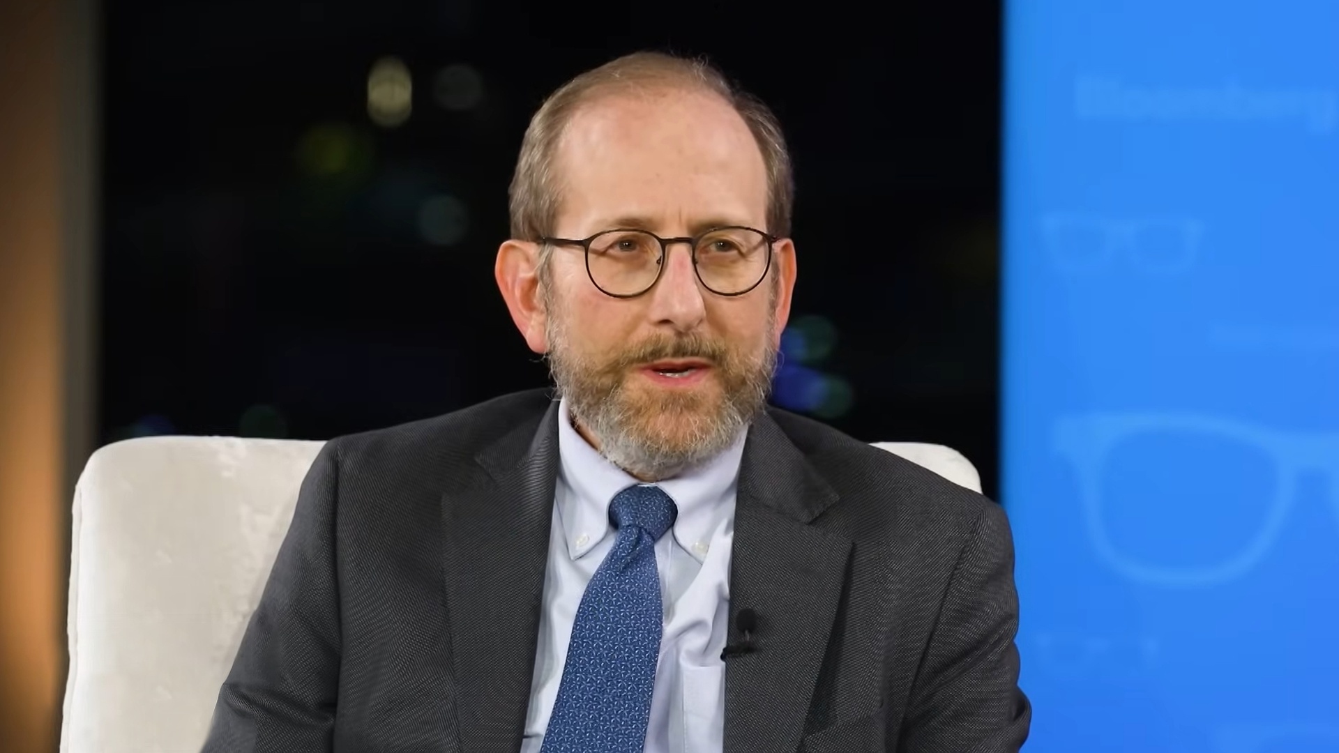 The David Rubenstein Show: Peer to Peer Conversations : Alan M. Garber, Harvard University President