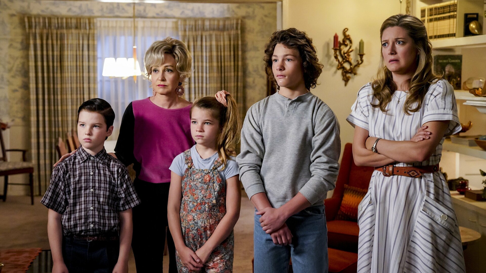 Young Sheldon : Family Dynamics and a Red Fiero