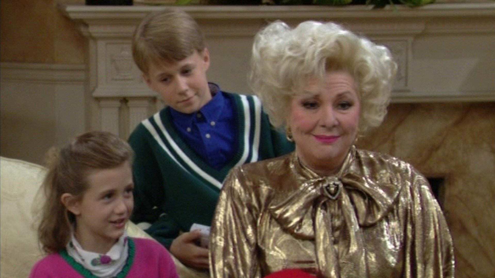 The Nanny : Everybody Needs a Bubby