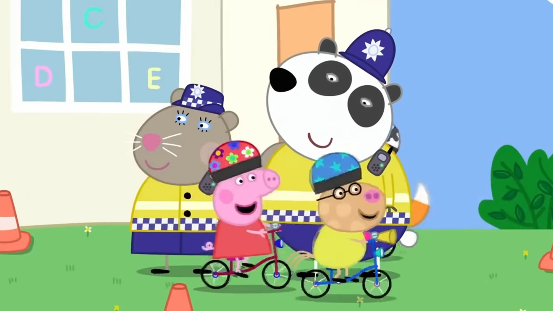 Peppa Pig : A Polícia; O Livro da Mamãe Pig; O Zoológico