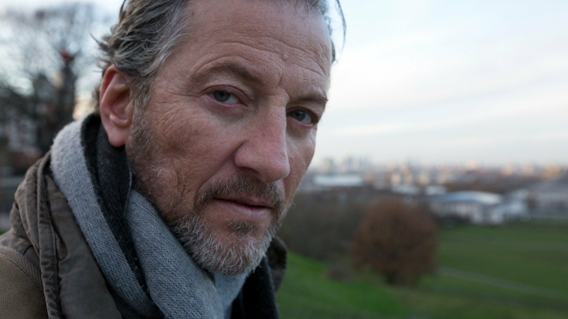 Tesouro Visto do Espaço : Tesouro e Tragédia