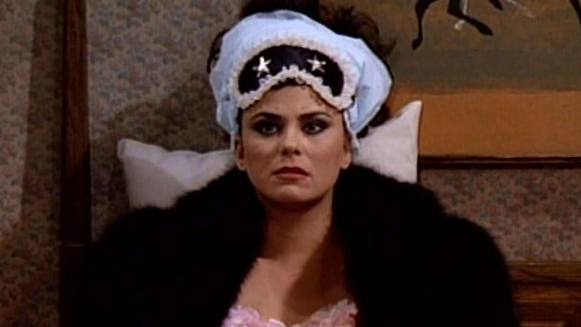 Designing Women : Stranded