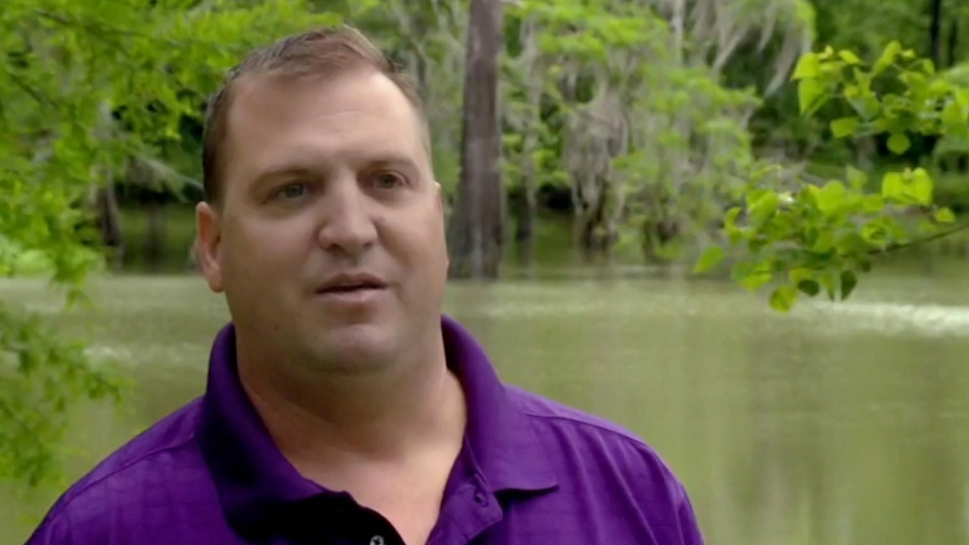 Vende-se Pântano : T1 EP2 - Casas Flutuantes