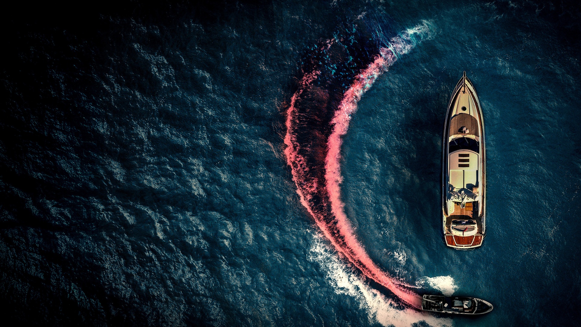 Mistério em Alto Mar