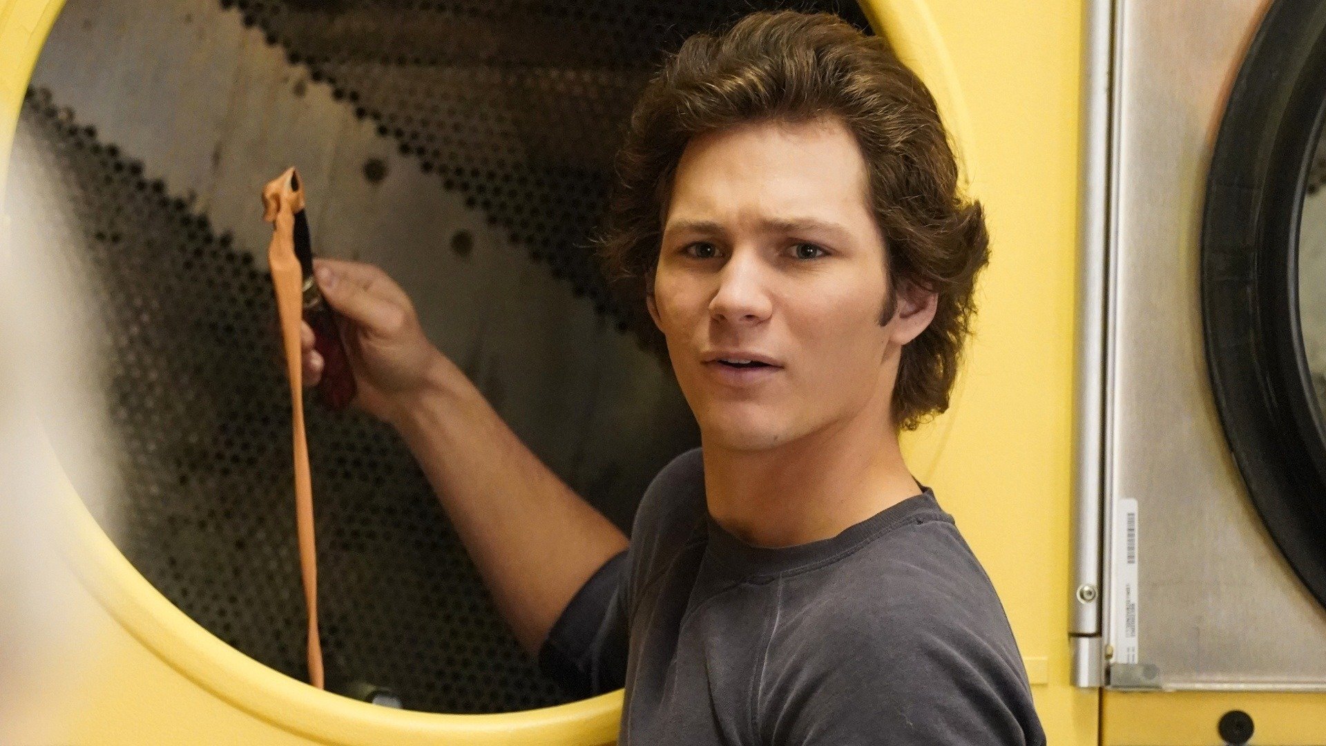 Young Sheldon : White Trash, Holy Rollers and Punching People