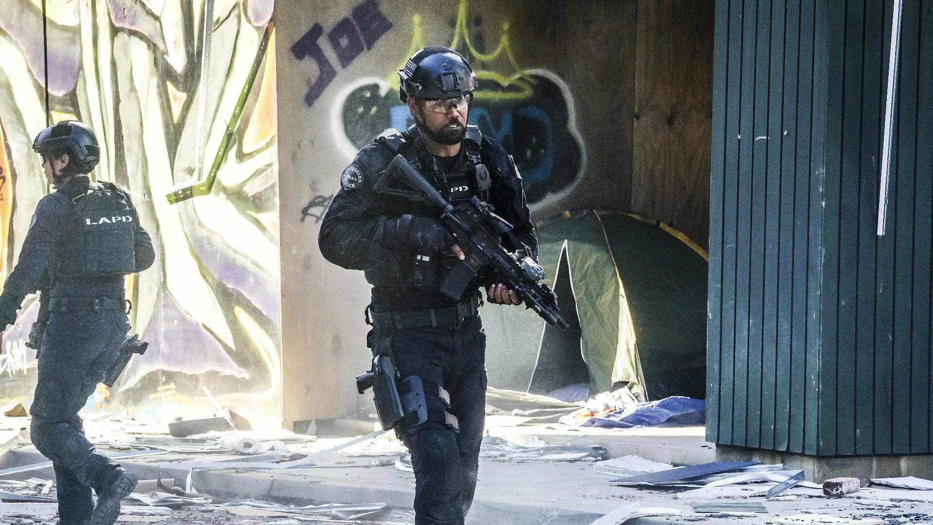 S.W.A.T. : Shaky Town