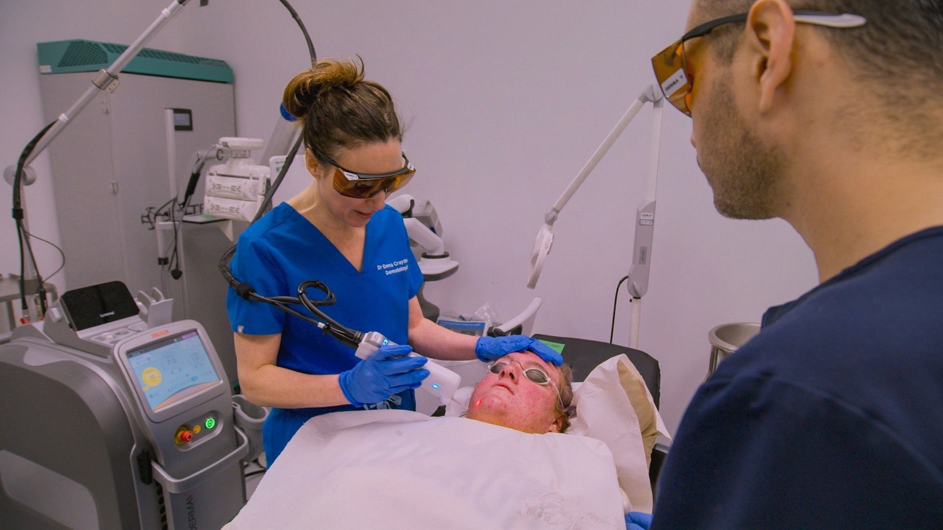 Dra. Emma - Uma Questão de Pele