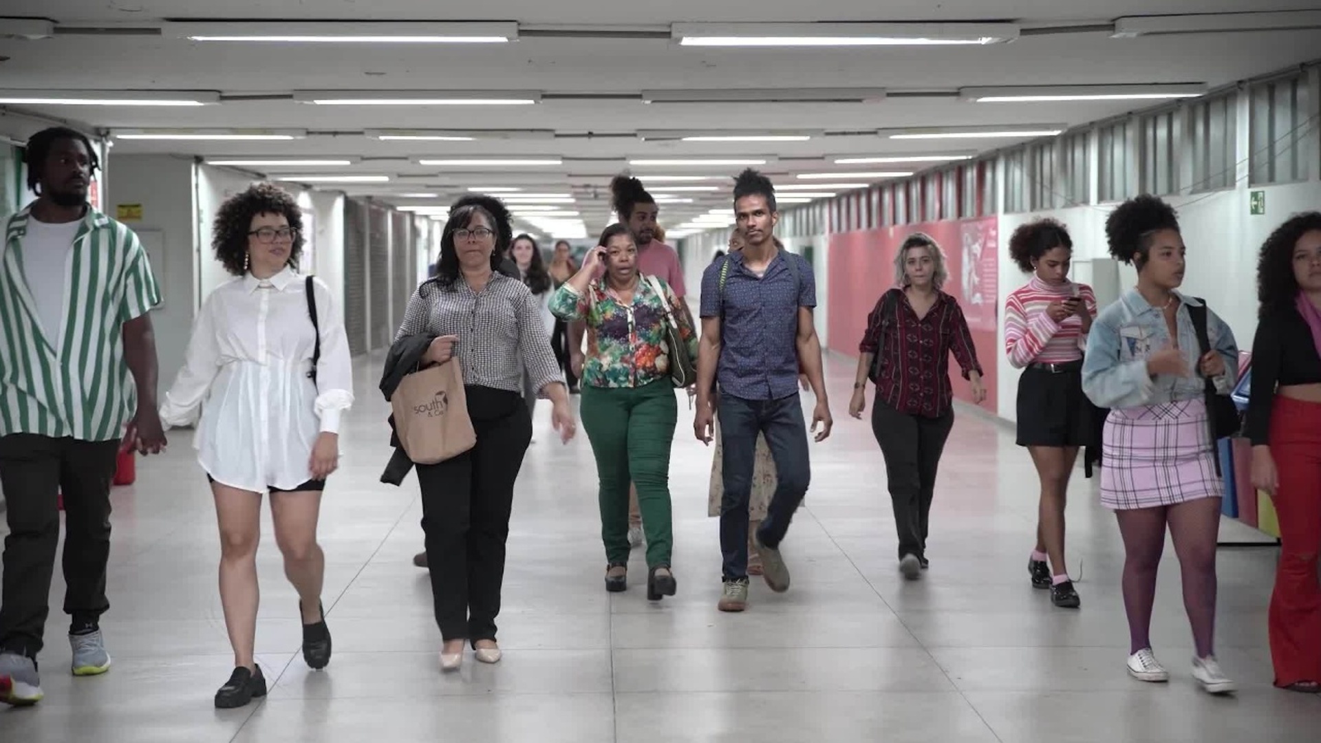 Giro Universidades : Conhecendo a UFRJ, Educação...