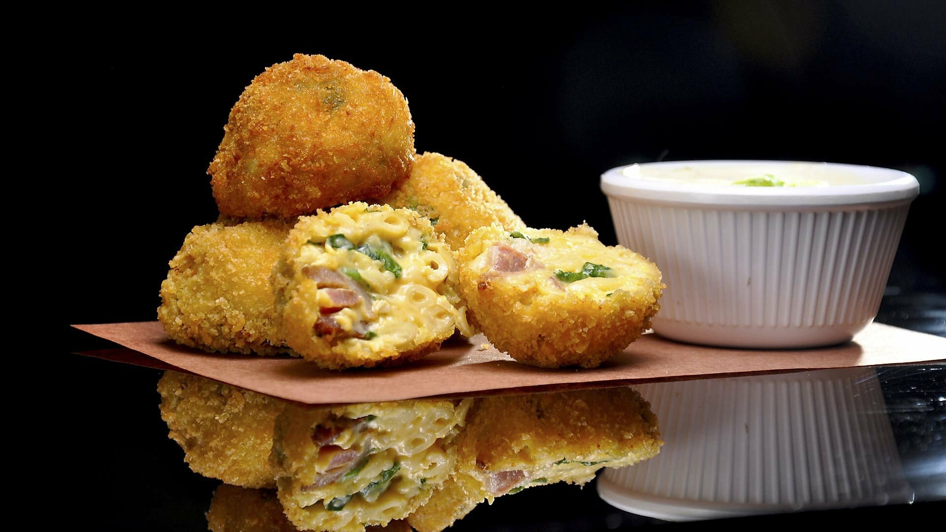 Sabores da América com Michael Symon : Um Hambúrguer Monstruoso
