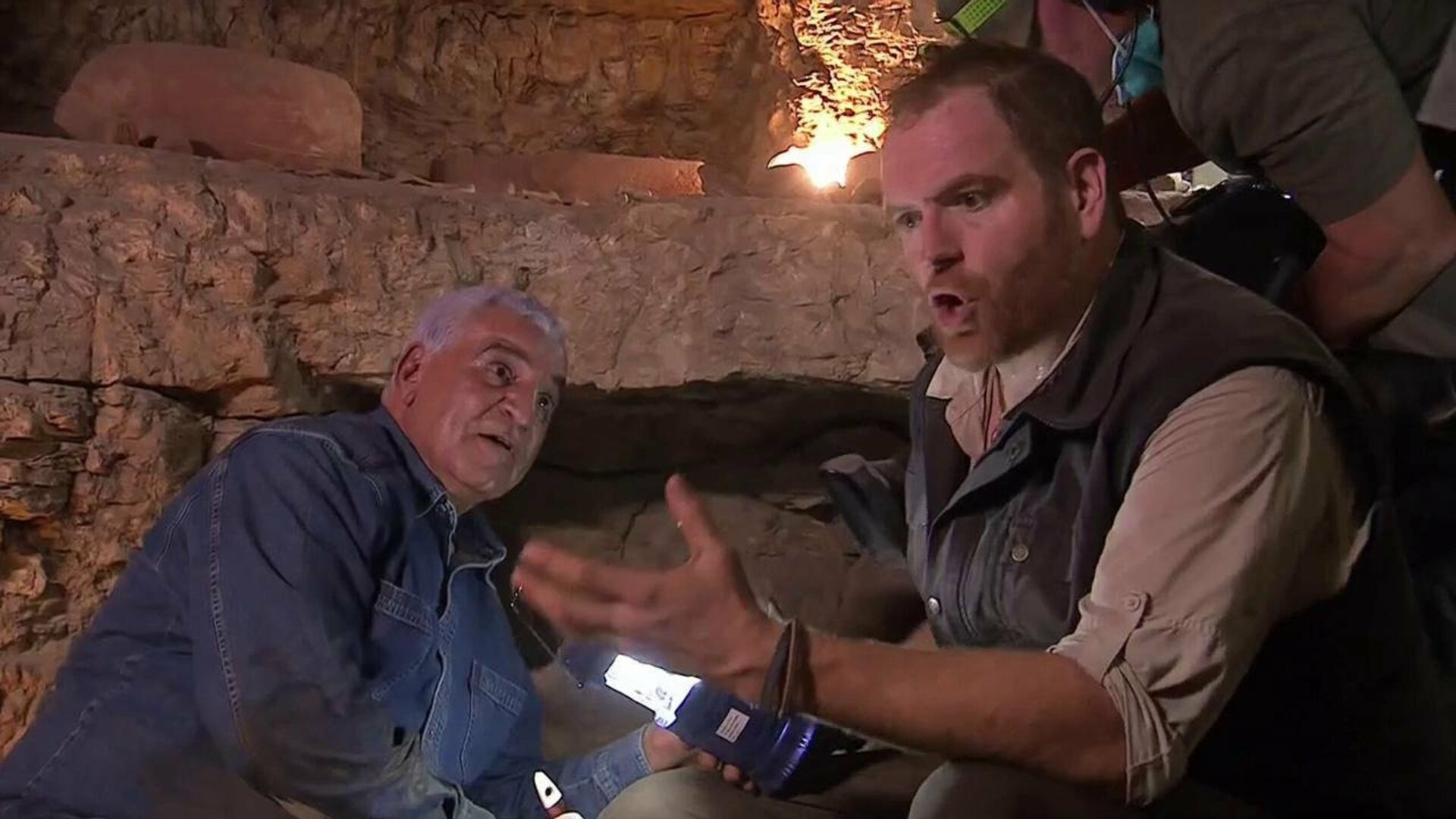 Rumo ao Desconhecido : A Tumba Perdida da Múmia