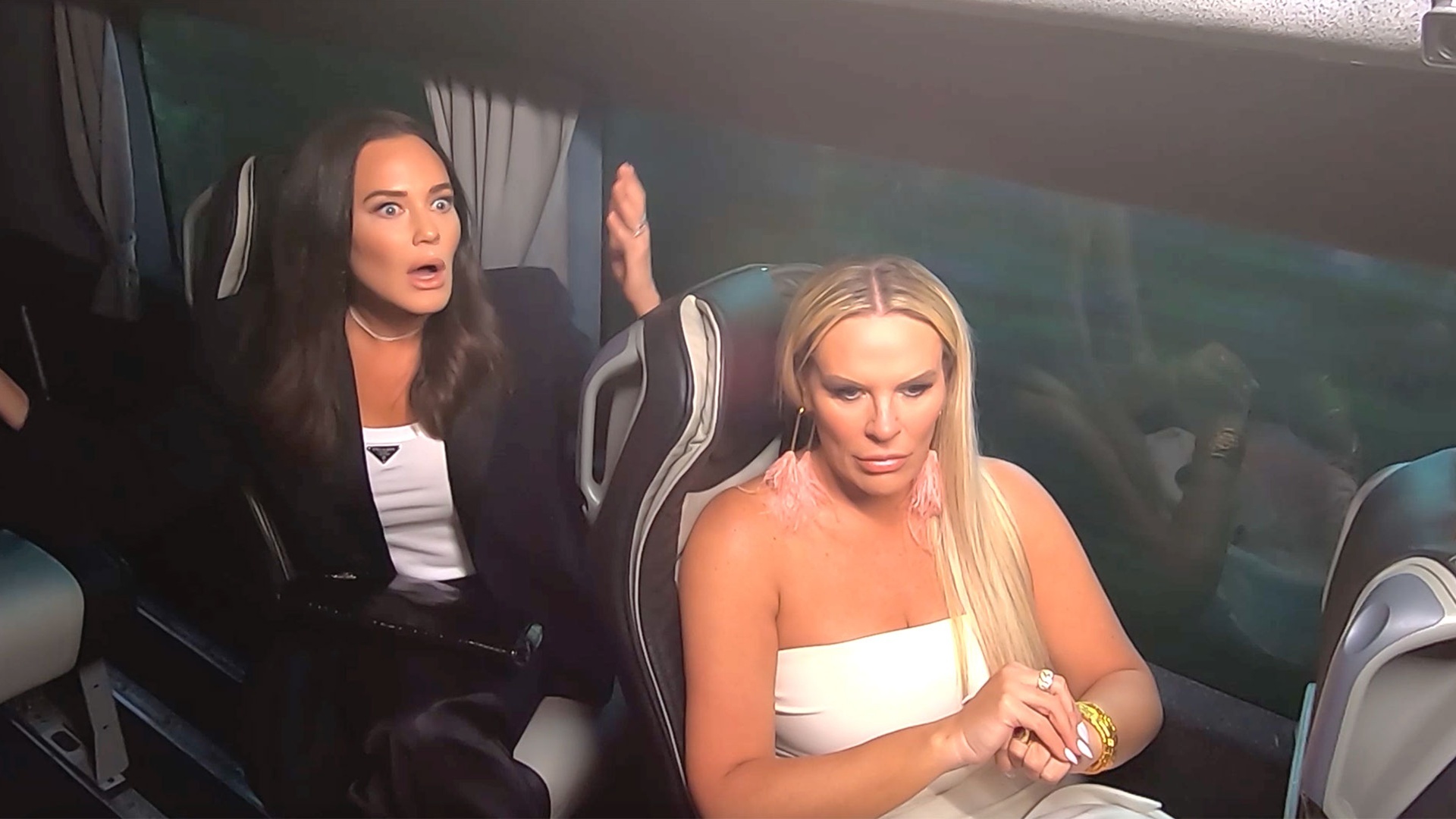 The Real Housewives of Salt Lake City : Viagem a Bermudas e Tristezas na Banheira