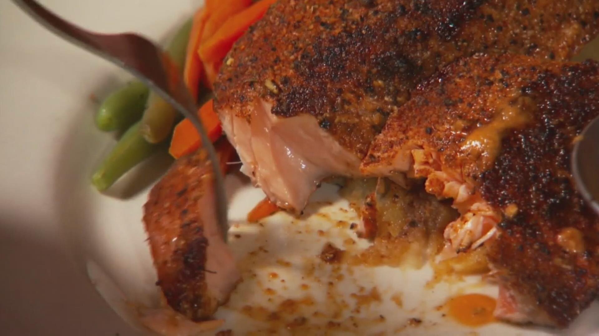 Lanchonetes Clássicas com Guy Fieri : Sabores Locais