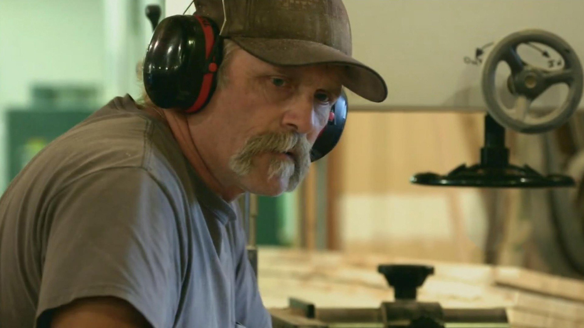 Construções no Alasca : Aperto Sazonal