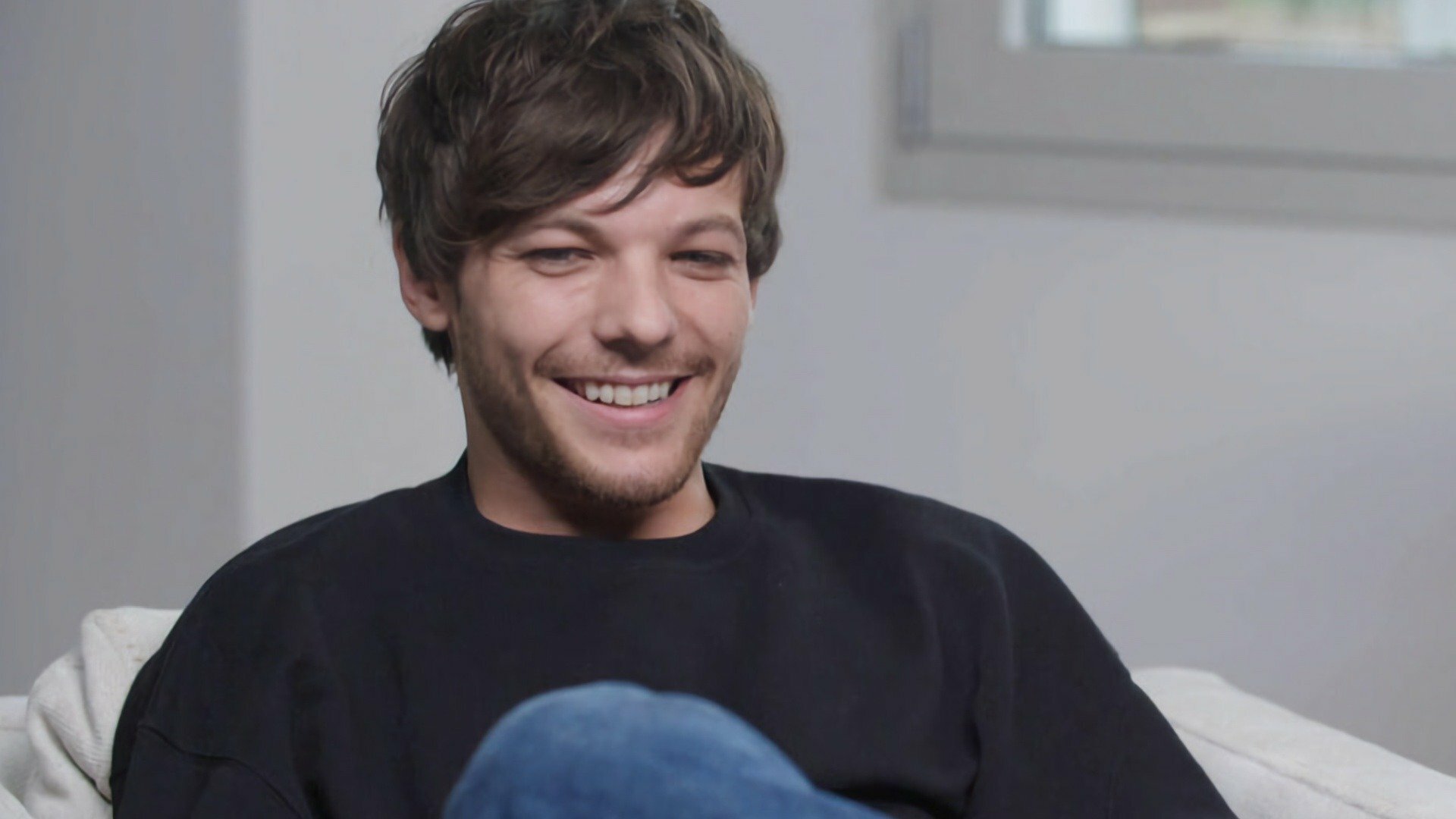 Louis Tomlinson and Friends