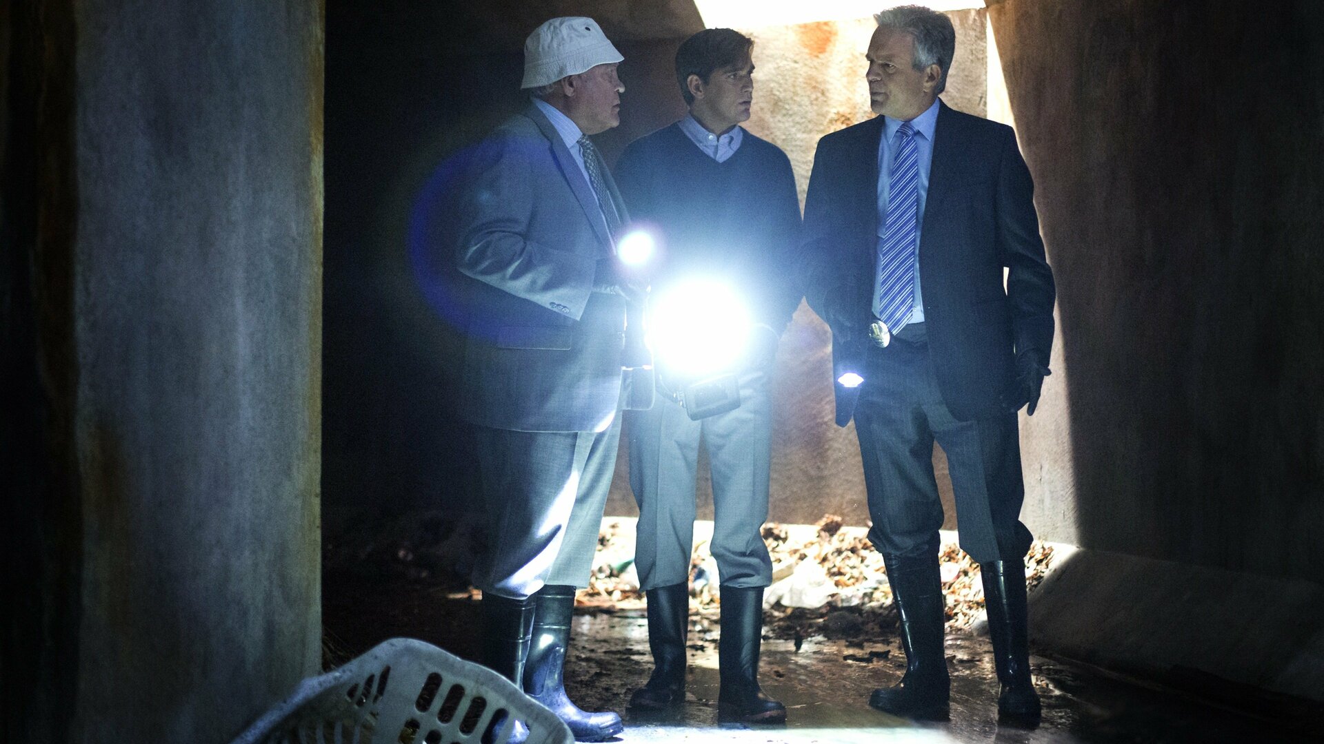 Major Crimes : Down the Drain