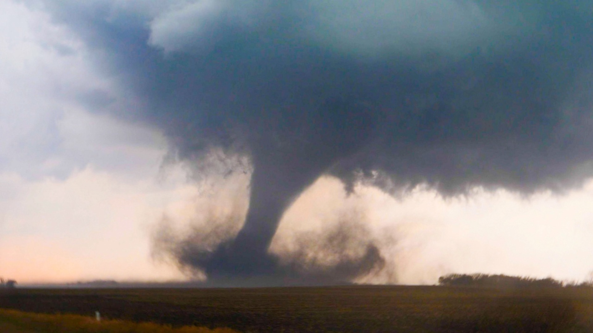 No Olho da Tempestade : Tornado no Texas