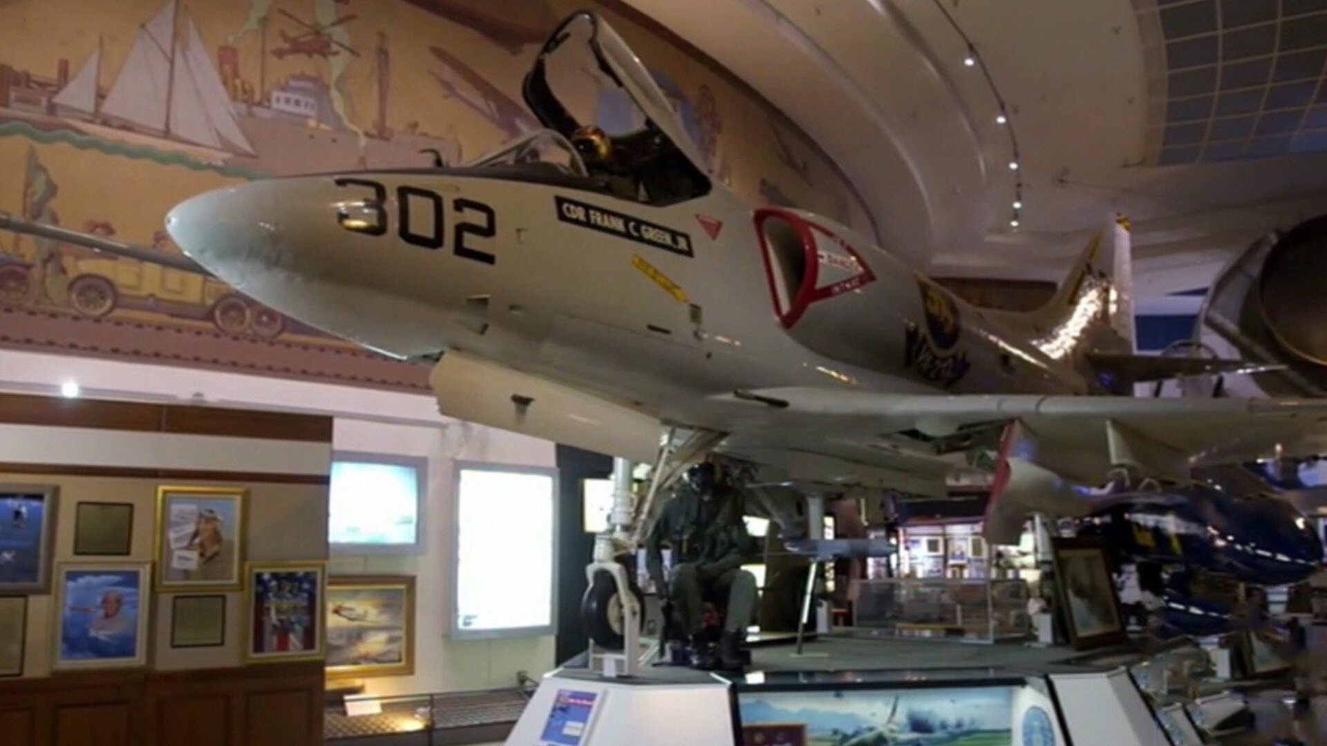 Mistérios no Museu : Undercover Informant, the Black...