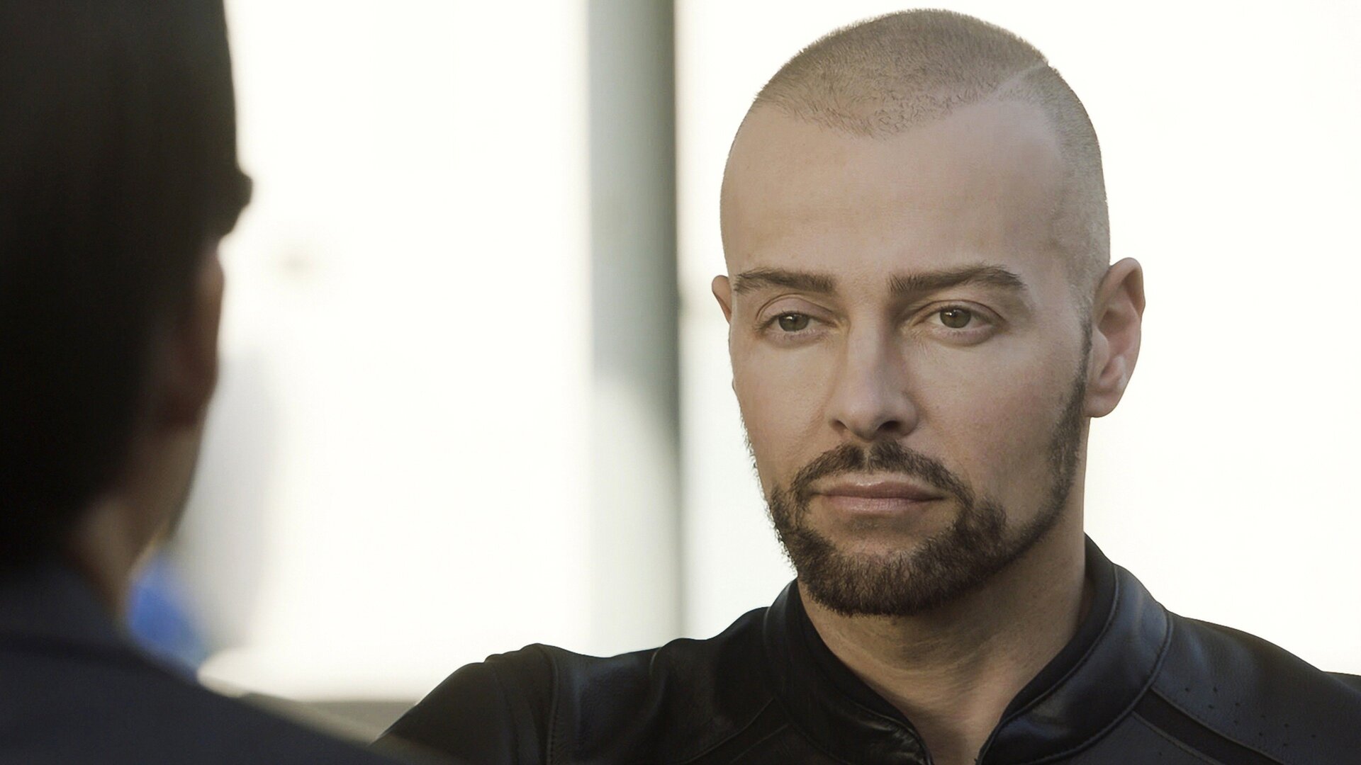 Hawaii Five-0 : Endlessly Pours the Rain of Waianae