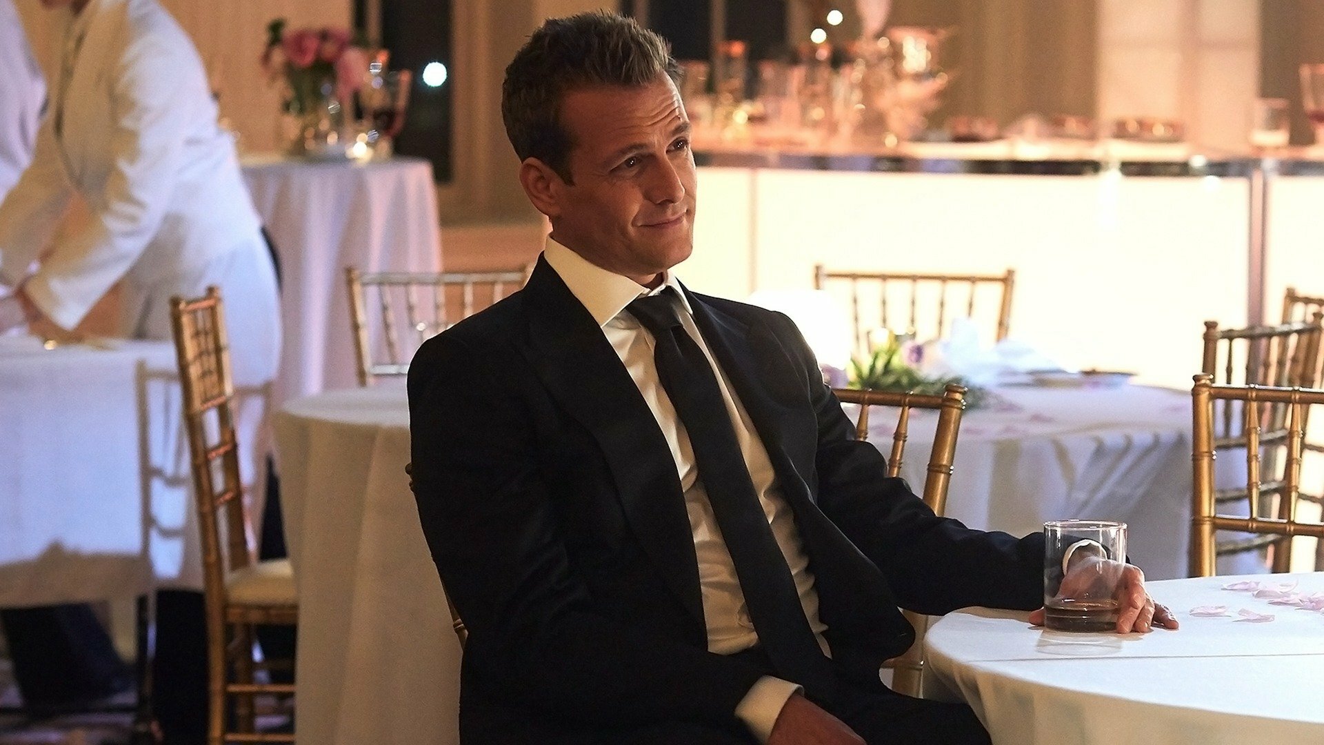 Suits : O Braço Direito
