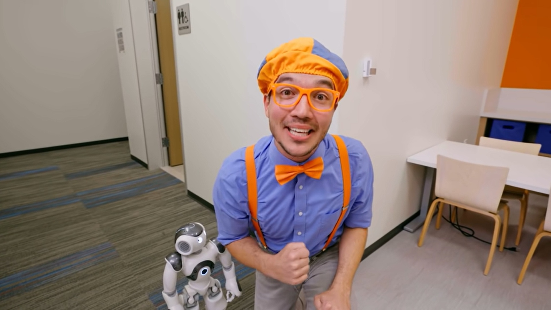Blippi : Blippi Conhece Hans, o Robô