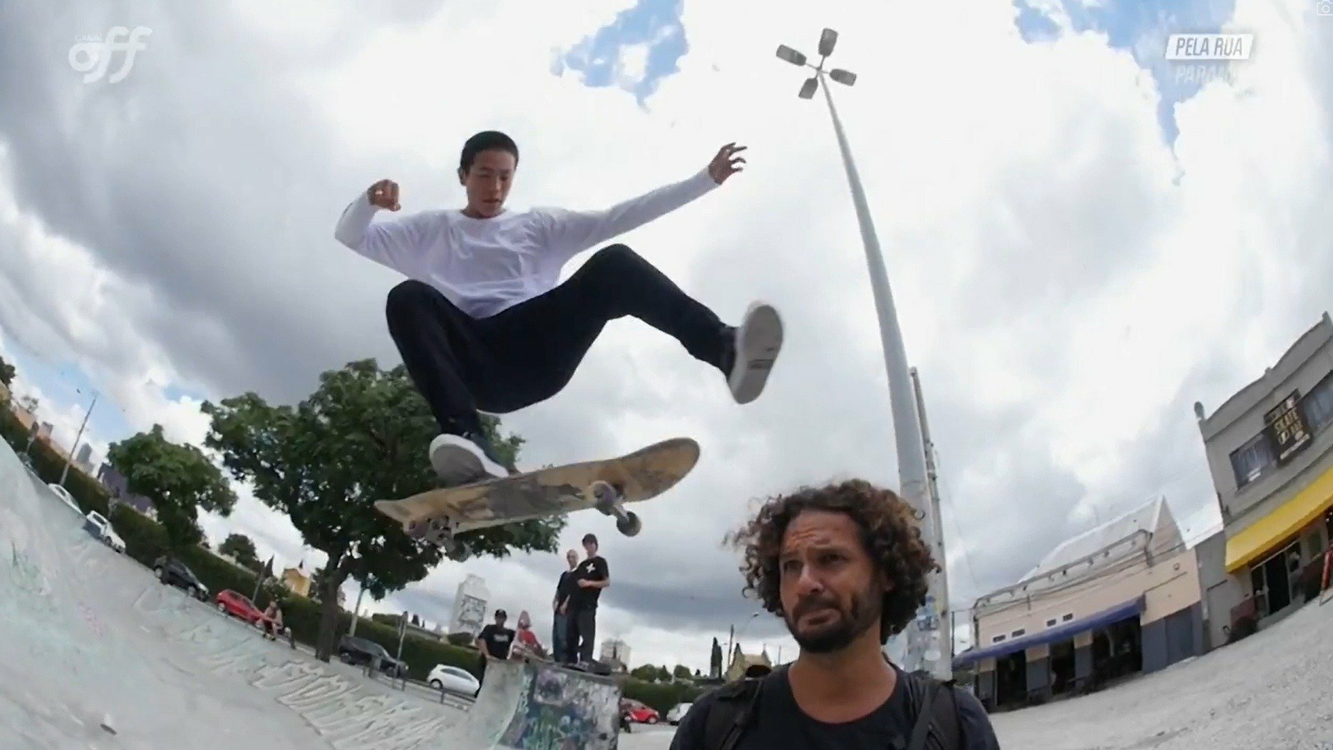 Pela Rua : Ícones do Skate em Curitiba