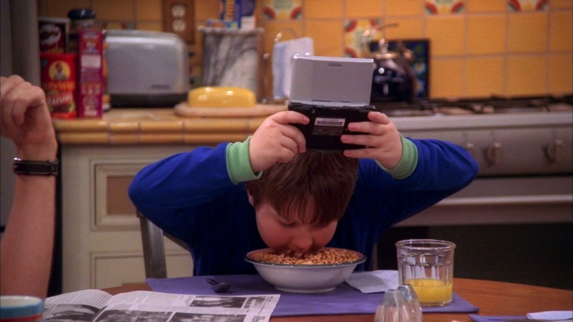 Two and a Half Men : A Sympathetic Crotch to Cry On