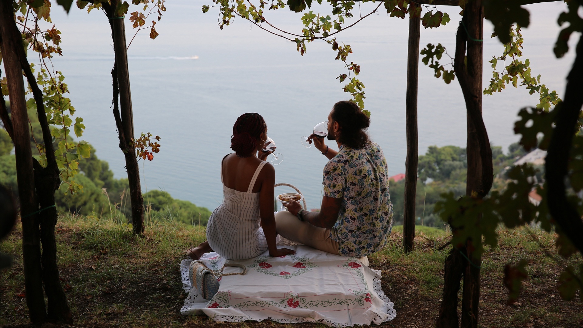 Amor no Caribe - Rumo aos 90 Dias? : Turbulência