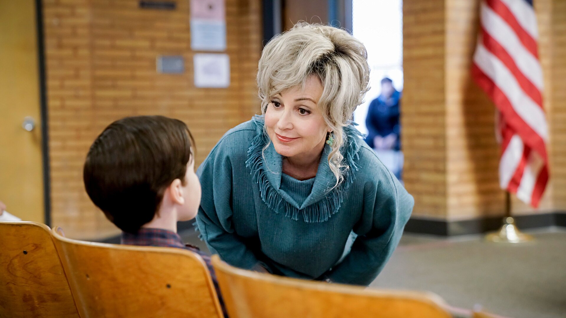 Young Sheldon : Gluons, Guacamole, and the Color Purple