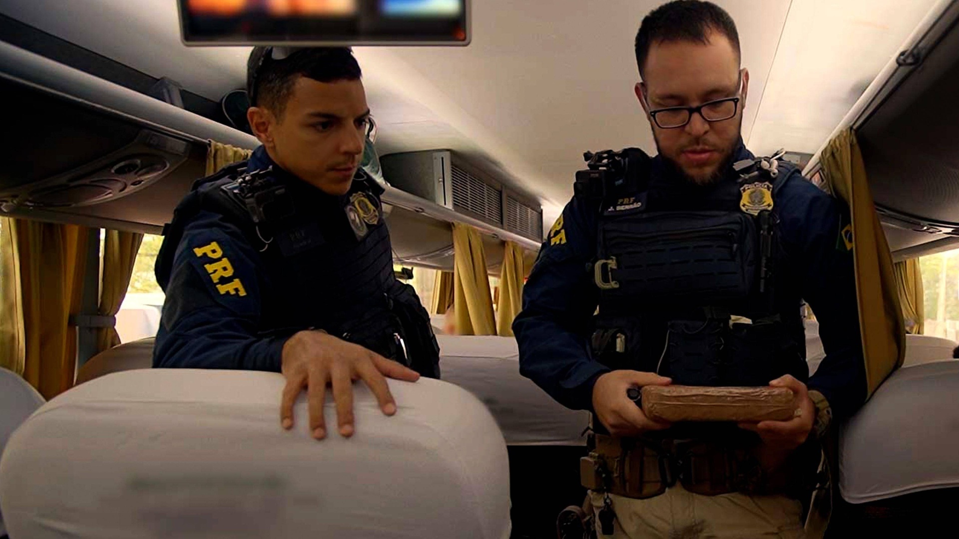 Operação Fronteira - Brasil : Estiletes e Cocaína