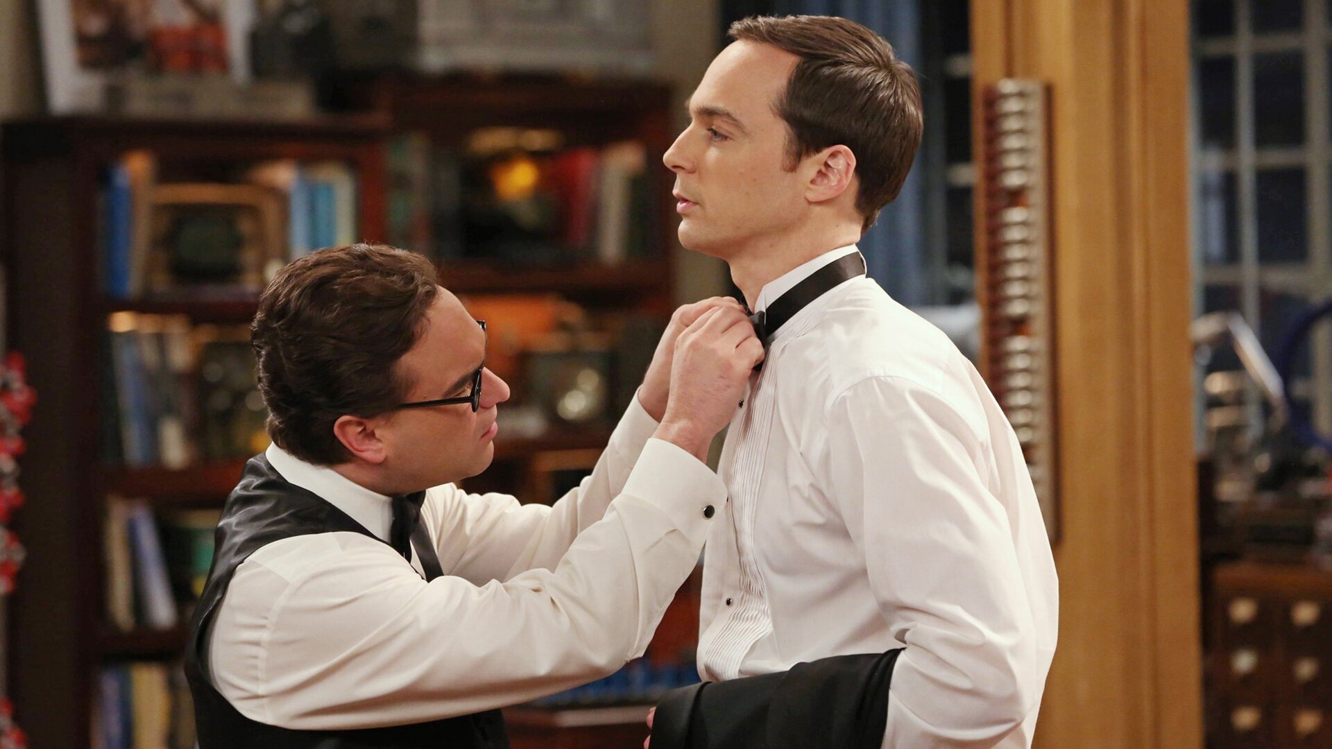 The Big Bang Theory : The Prom Equivalency