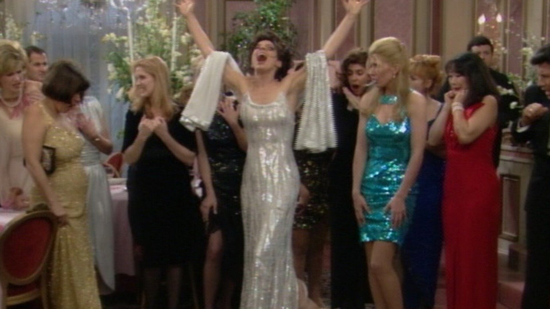 The Nanny : Your Feets Too Big