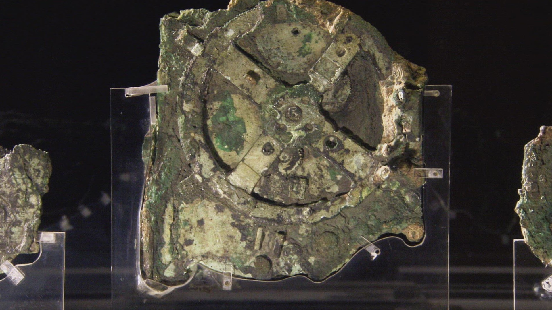 Inacreditável com Dan Aykroyd : Descobertas Estranhas