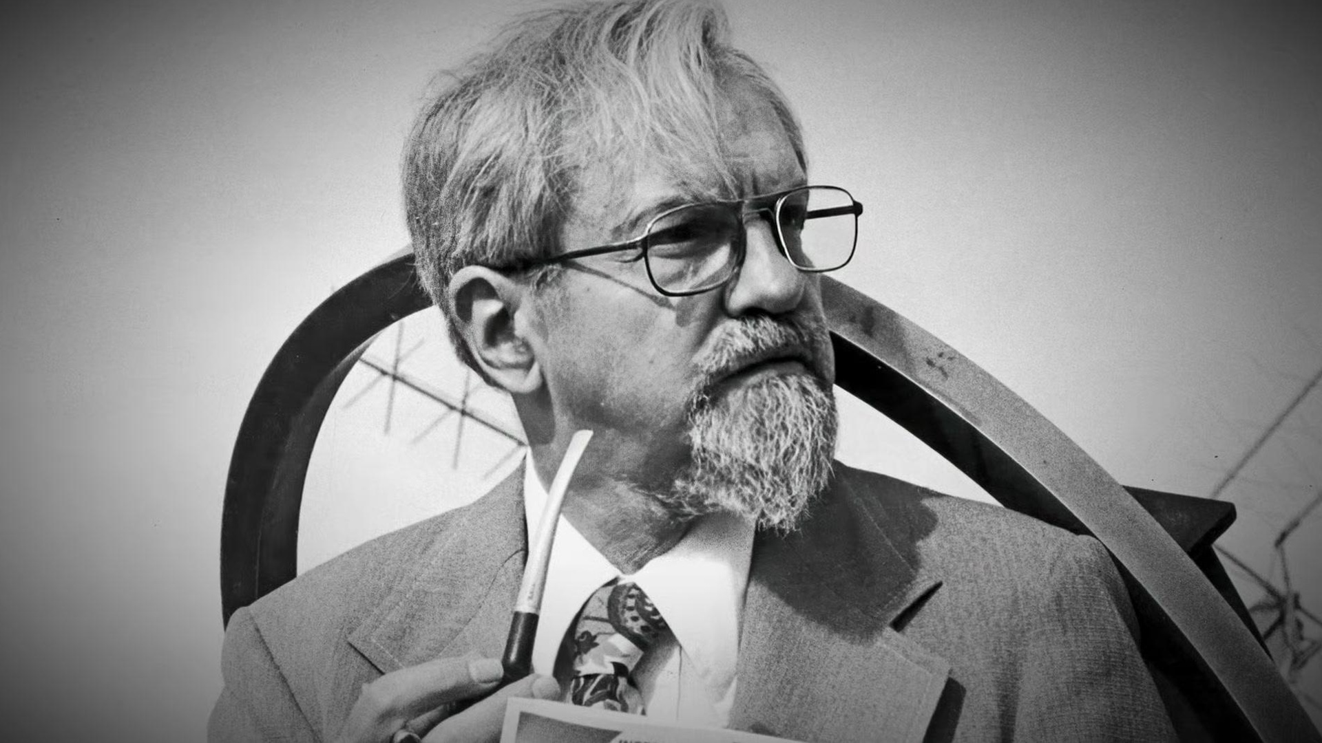 Alienígenas do Passado : Jacques Vallée: Pioneiro do Multiverso