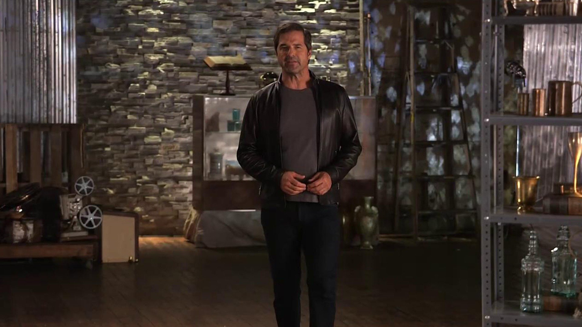 Mistérios no Museu : Olhos Grandes; Garota Magnética; Pirata Infame