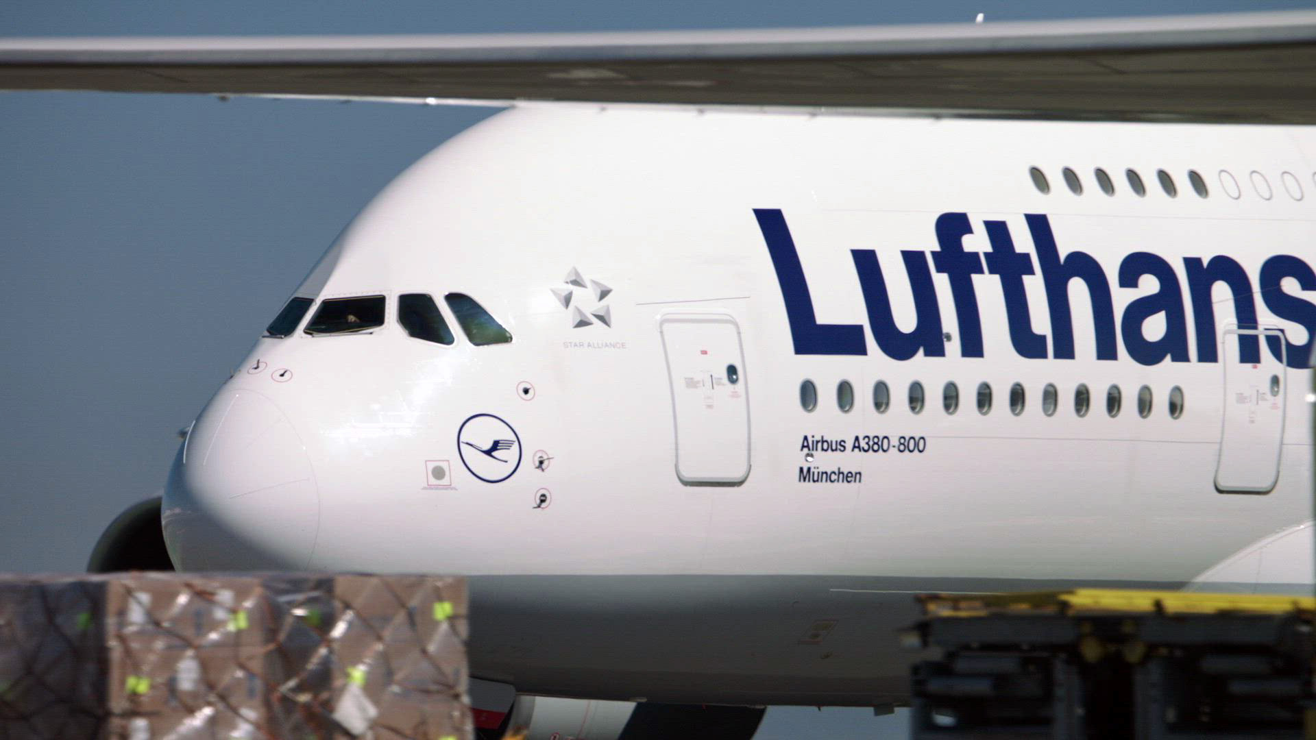 Grandes Roubos da História com Pierce Brosnan : O Roubo da Lufthansa