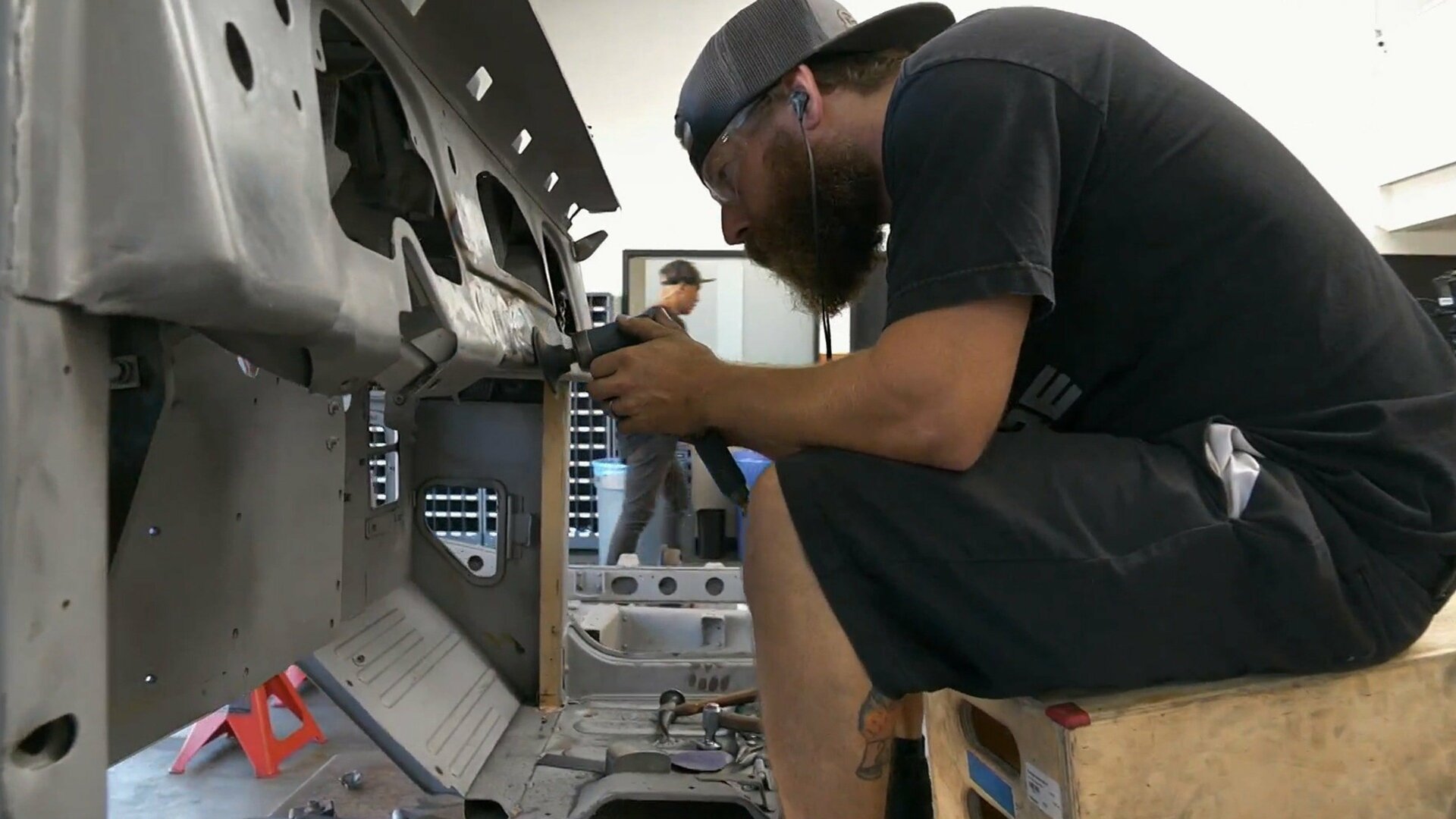 Overhaulin': Os Supercarros : Land Cruisin' for a Bruisin'
