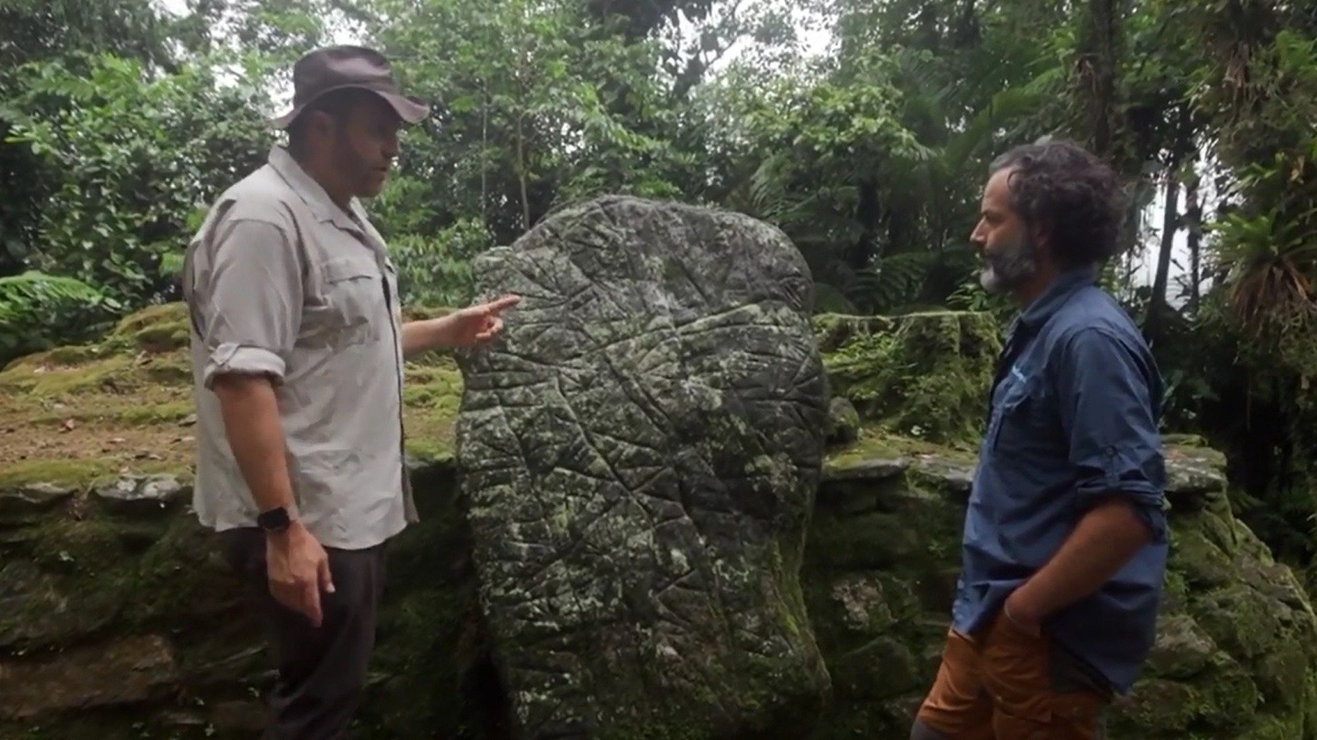 Rumo ao Desconhecido : Descobrindo a Cidade Dourada