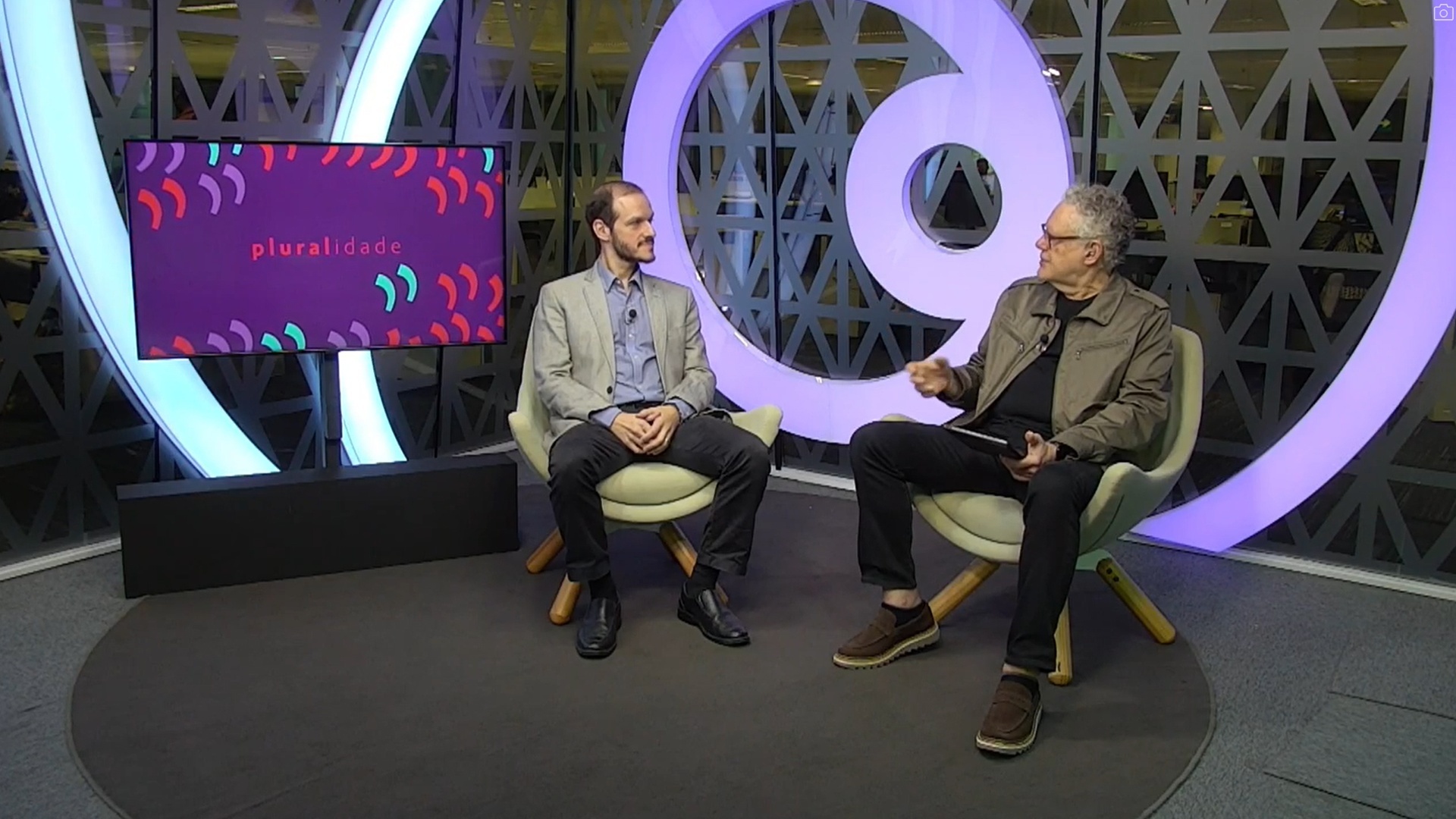 Entrevista - Brasil, Tempo Presente! : Brasil de Volta à Arena Global?