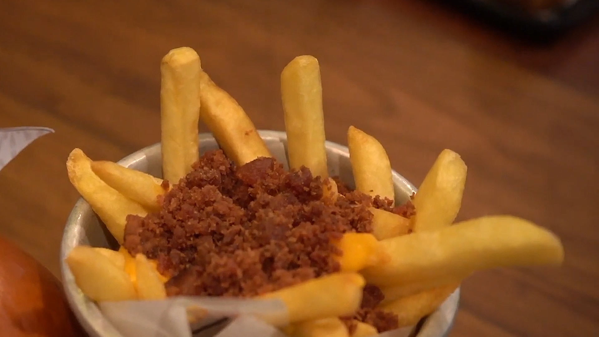 Travel Shots : Encarnado Burger