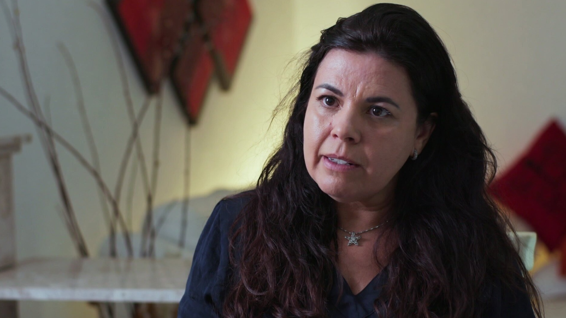 Vidas Roubadas - A Saga de Isabella : Um Lugar Chamado Lar